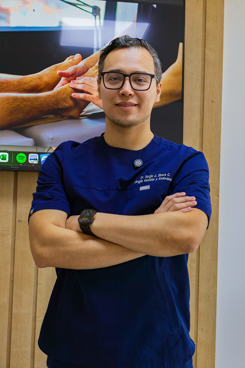 Dr. Sergio Rivera, cirujano vascular