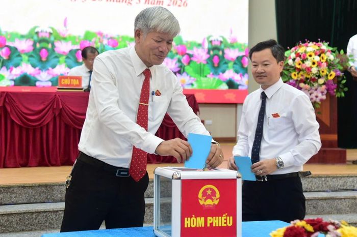 Kỳ họp thứ nhất HĐND xã Ứng Thiên: Kiện toàn nhân sự - Đài Phát thanh và truyền hình Hà Nội