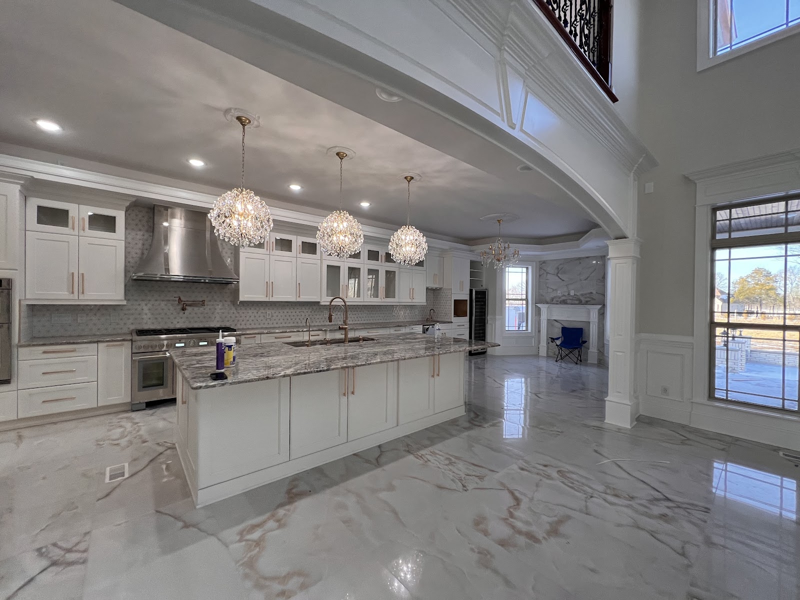 Classic Design Custom Home: Residential Construction in Middle Tennessee (project photo 10)