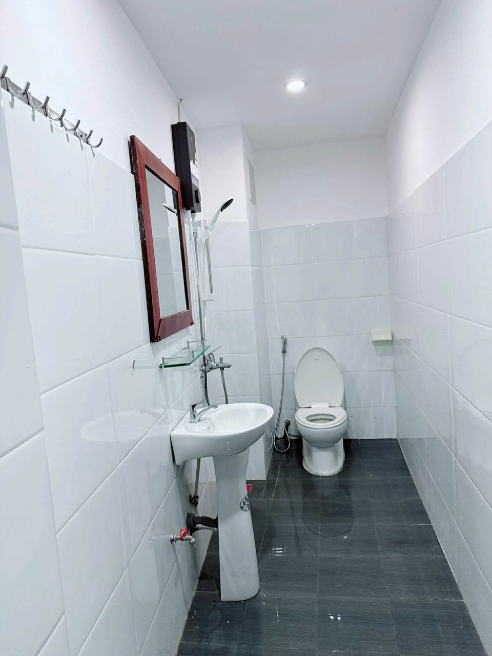 🍁🍁 Cho thuê căn hộ studio đường Trần Nhật Duật 2