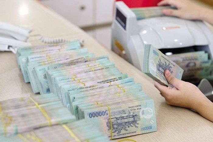 Lãi suất cao sẽ hạn chế dòng tiền đầu cơ vào bất động sản - Đài Phát thanh và truyền hình Hà Nội