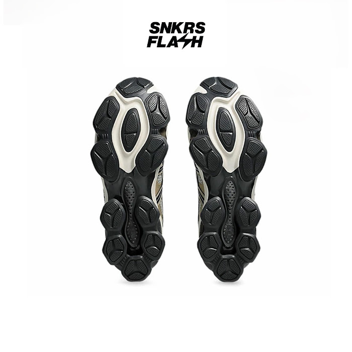 ASICS GEL QUANTUM KINETIC SAND BLACK - 1203A270203