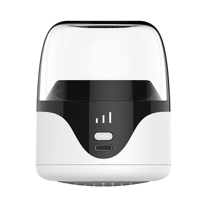Battery-operated lint remover, compact and portable