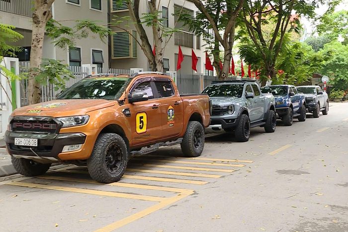 Đề xuất xe bán tải được lưu thông như xe ô tô con tại Hà Nội - Đài Phát thanh và truyền hình Hà Nội
