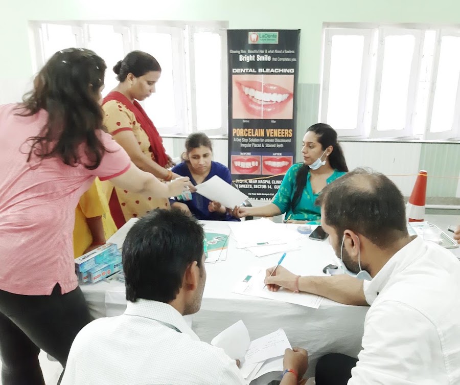 Dr. Shilpa Yadav's team at a community dental check-up camp
