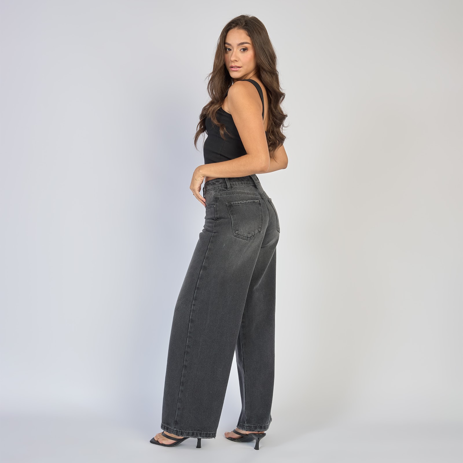 Jean dama wide leg tiro alto rígido, color Gris oscuro - Vista 3