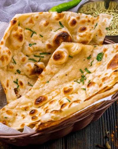 Tandoori Roti / Plain Naan
