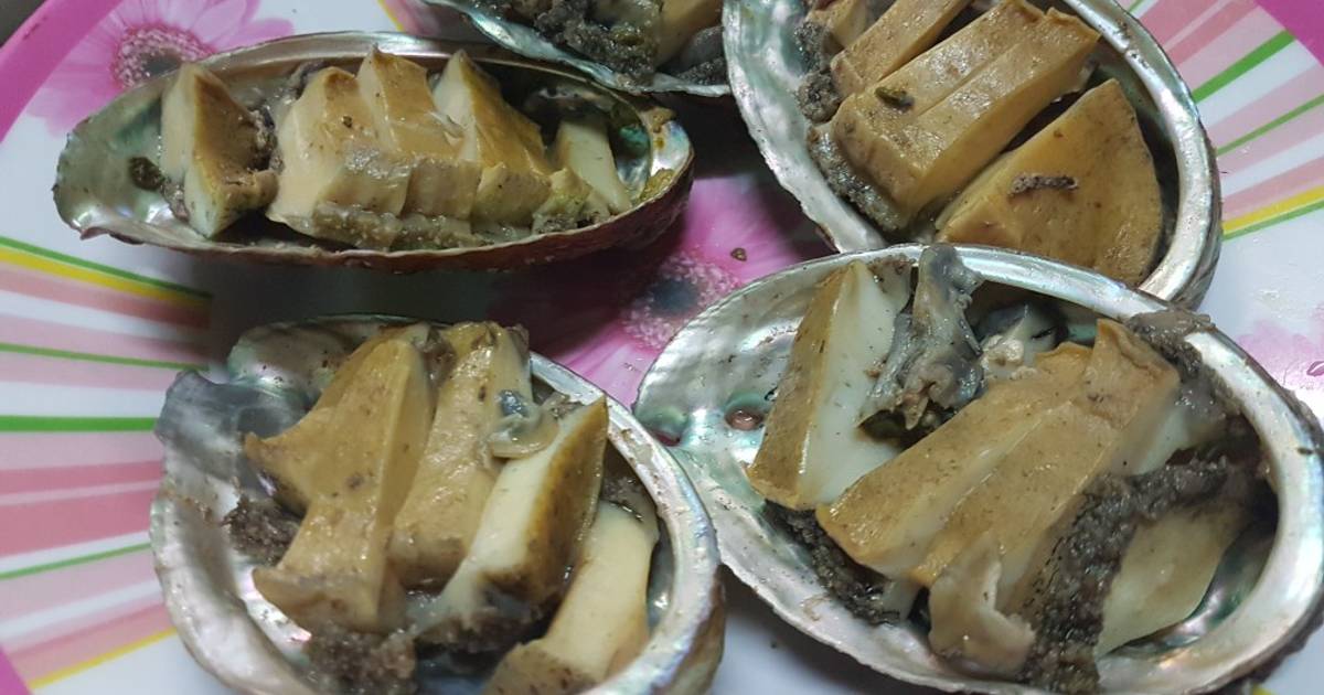 SP.0314 - Bào Ngư Hấp Lá Dứa