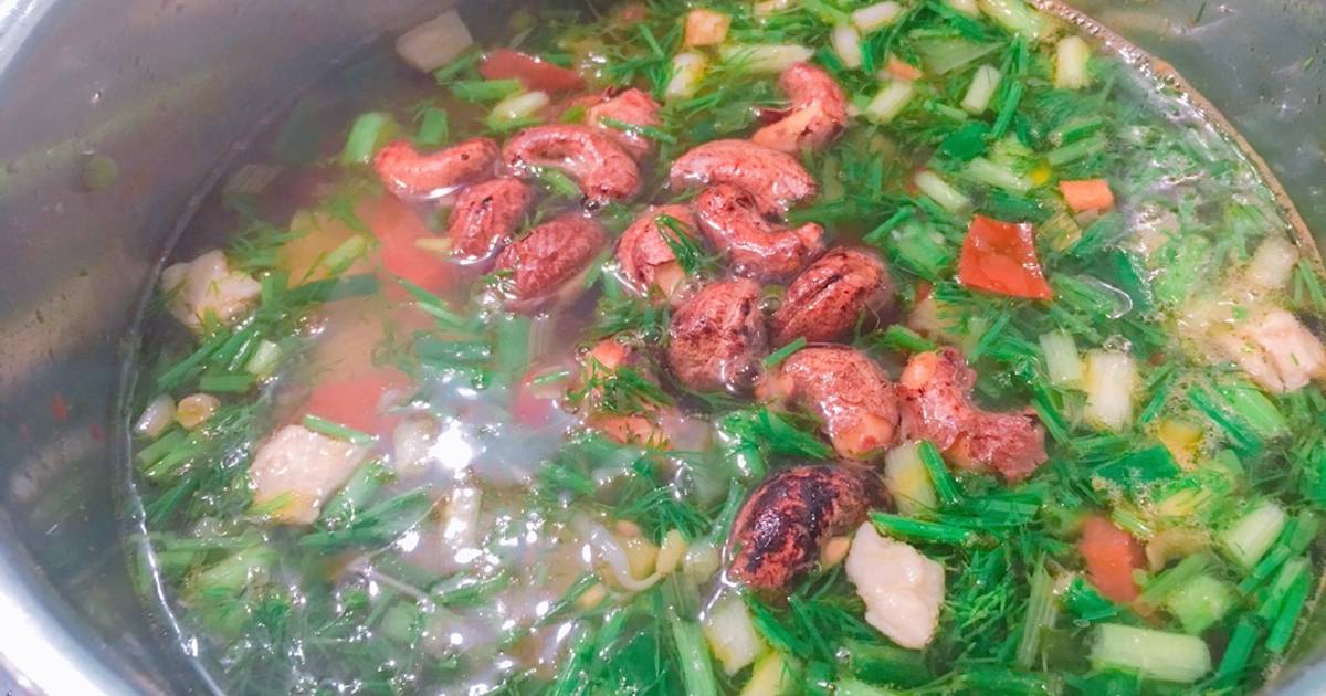 Canh chua hạt điều