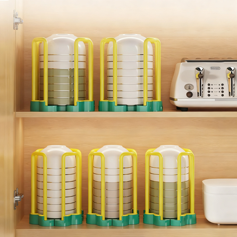 Expandable plastic drying rack for dishes