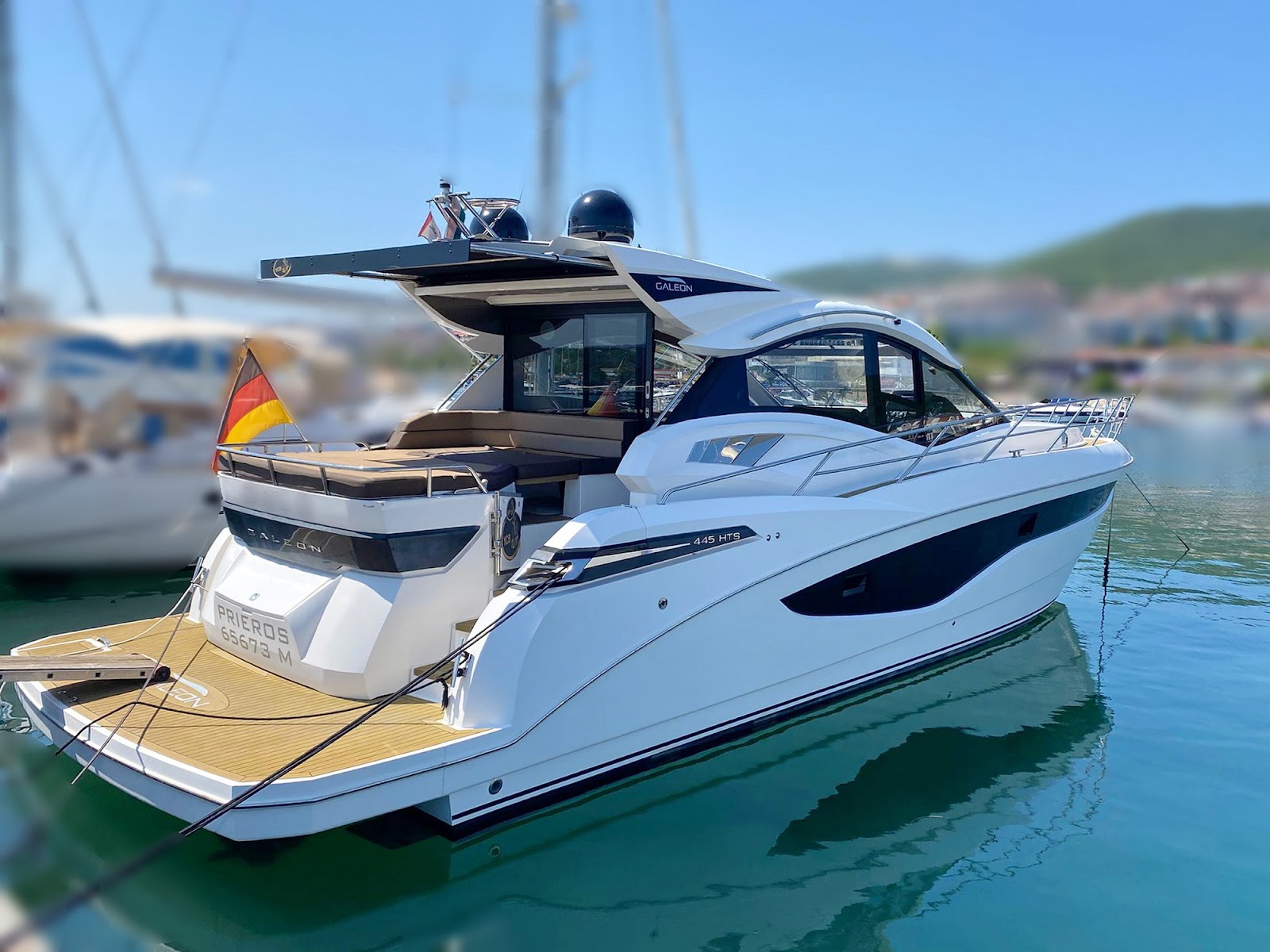 Galeon 445 HTS Motoryacht kaufen - HW Bootcenter - Bild 2