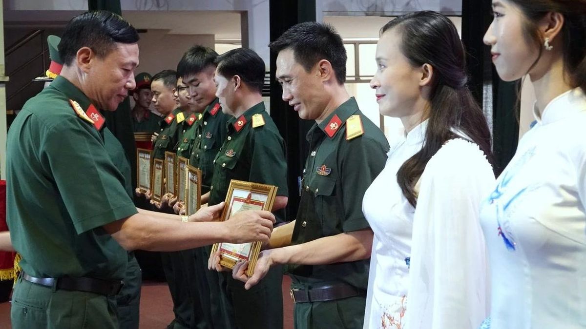 Binh chủng Đặc công vinh danh thủ lĩnh Đoàn nhiệt huyết, sáng tạo - Báo Tiền Phong