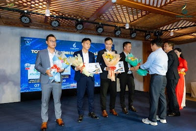 BinhPhoto-4711.jpg