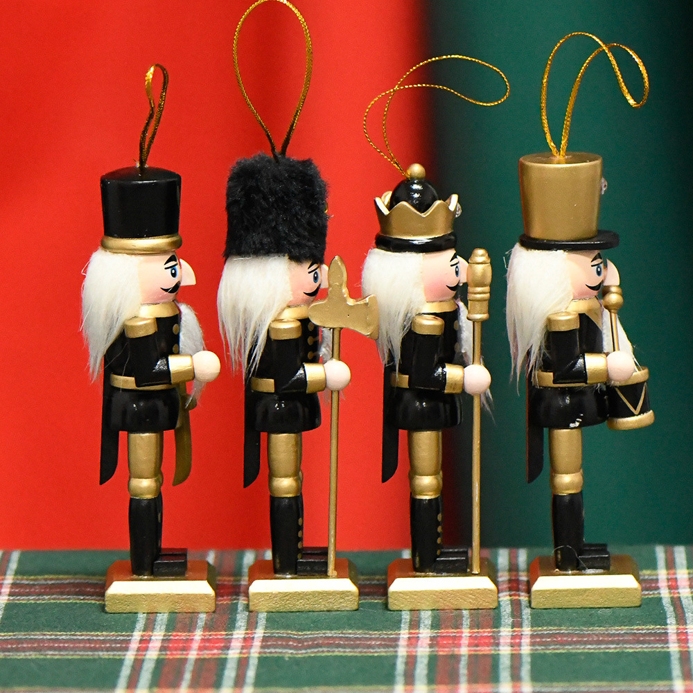 Nutcracker soldier made of hardwood, 13 cm