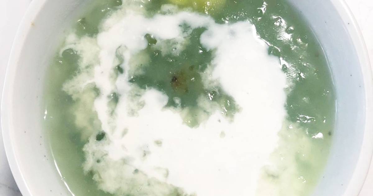 Chè khoai bột báng lá dứa