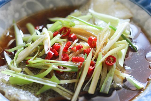 Cá Tuyết Hấp Sốt Nước Tương