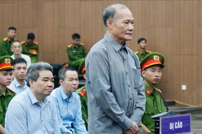 Cựu Thứ trưởng Bộ NN&amp;PTNT bị đề nghị từ 4-5 năm tù - Đài Phát thanh và truyền hình Hà Nội