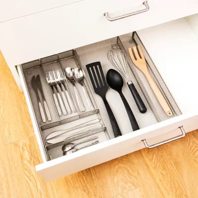 Organizador para cubiertos de acero Squared Away™ color níquel mate