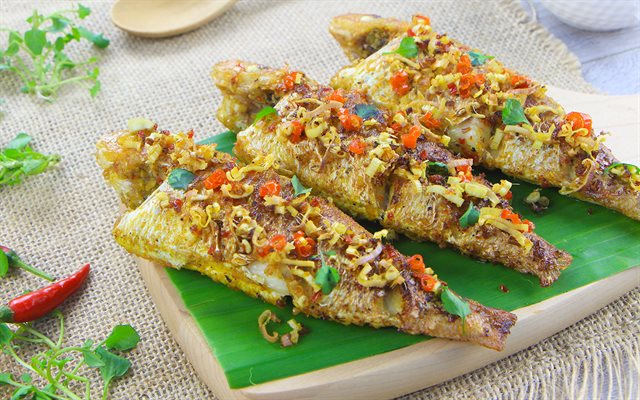 Cá Hường Chiên Sả Ớt