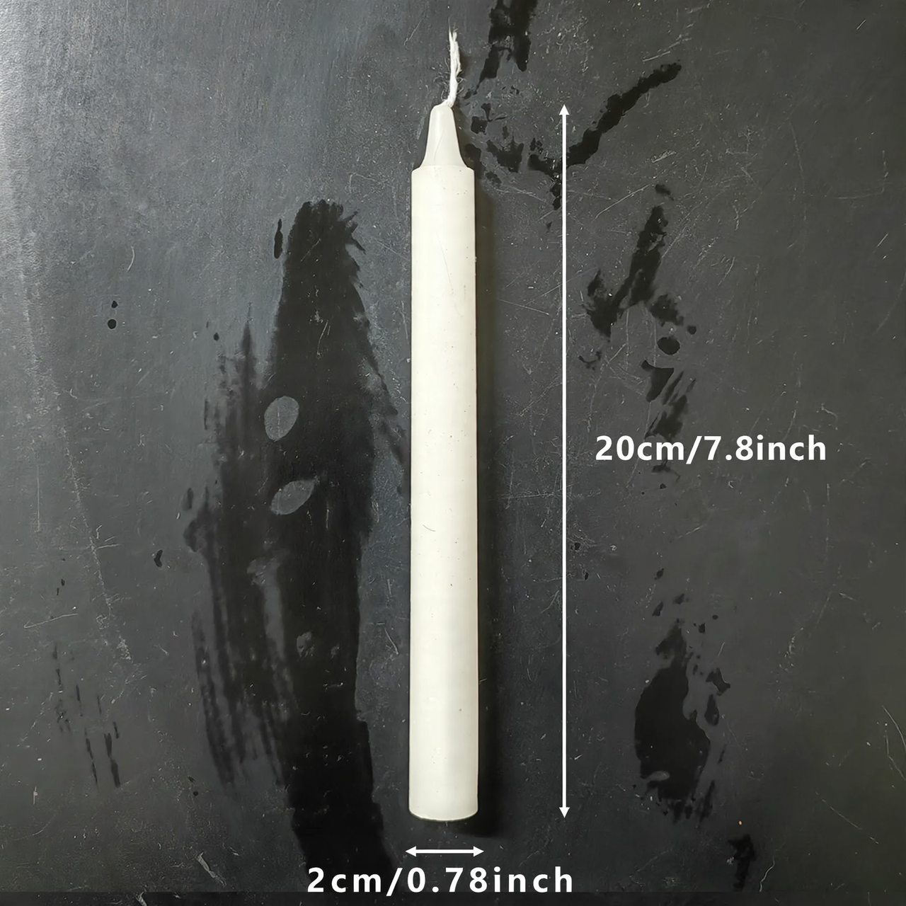 Elegant candle holder made of glass and metal