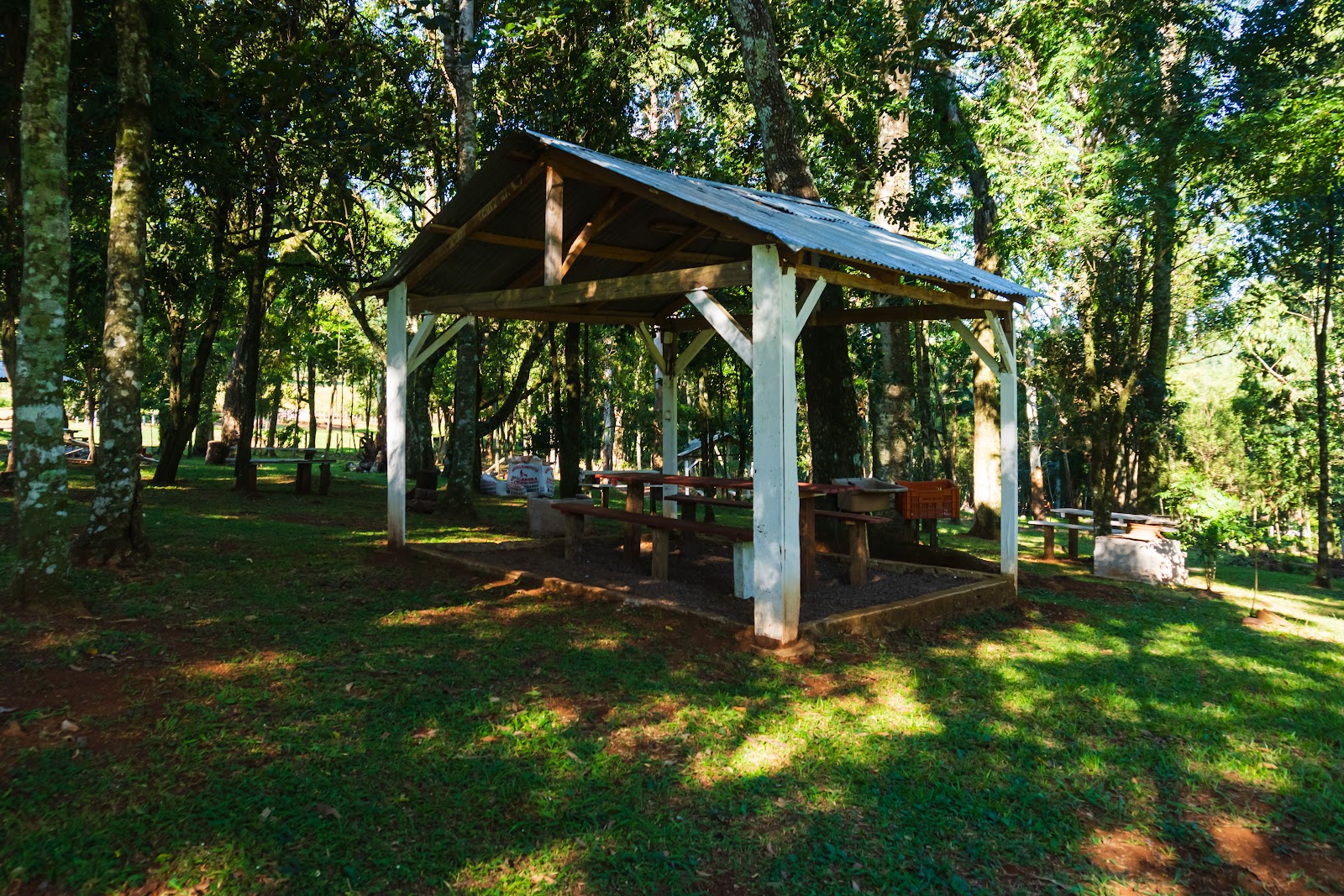 Camping, Pileta y Cabañas Mabel