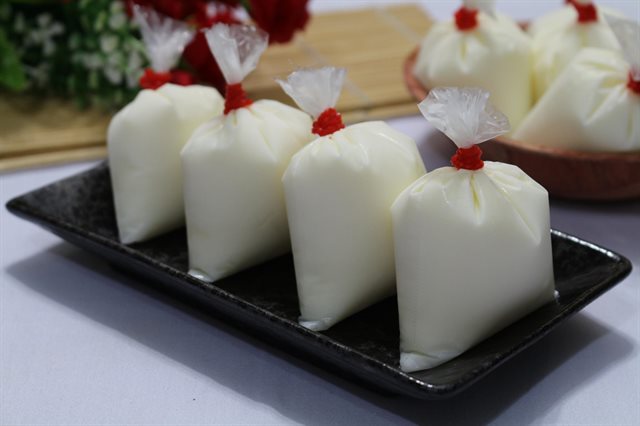 Sữa Chua Túi Tại Nhà