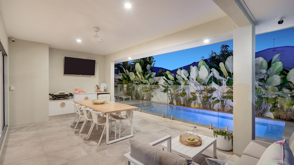 32 Laguna Avenue, Redlynch - Thumbnail 4