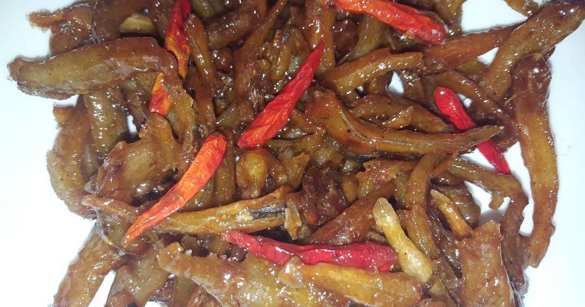 Cá cơm ngào me