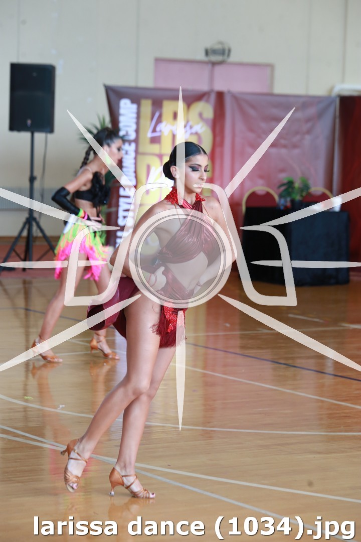 larissa dance (1034).jpg