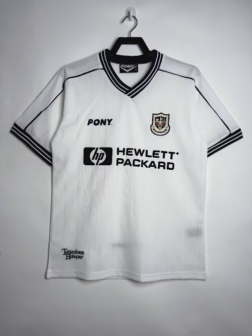Equipación local del Tottenham Hotspur 1997-99.jpeg