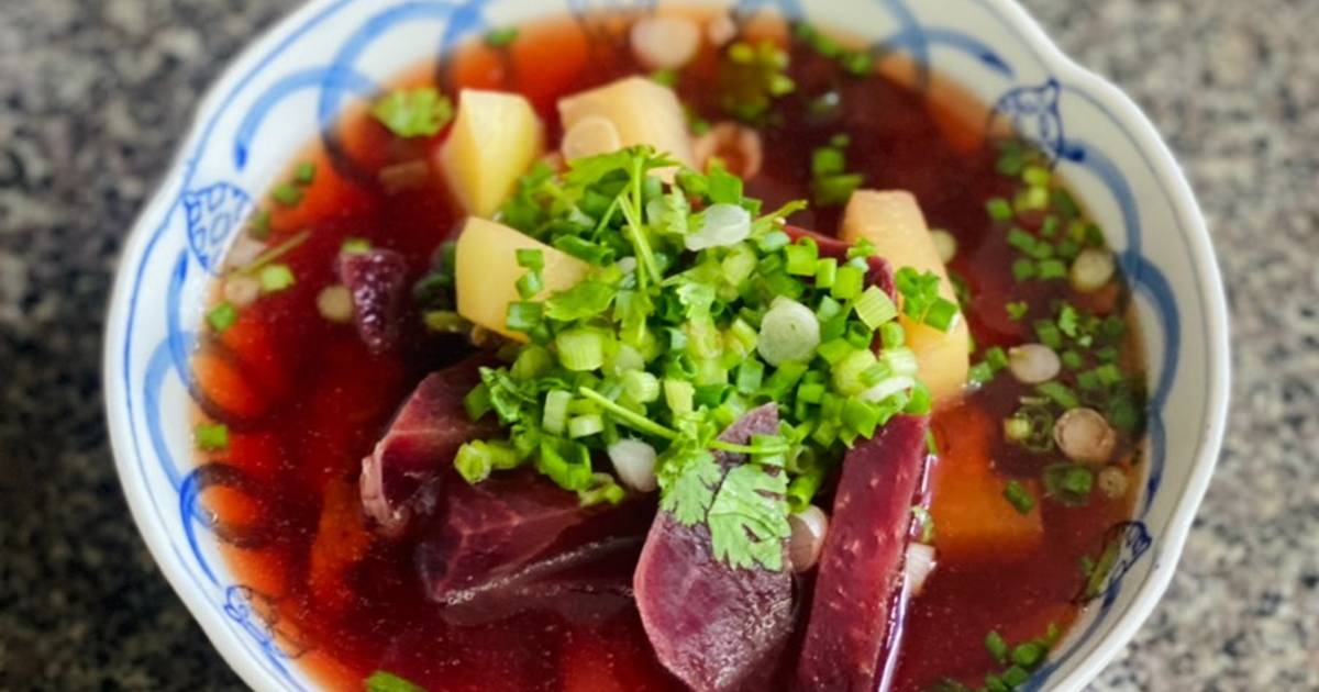 Canh Củ Dền Su Hào Nấu Thịt Heo