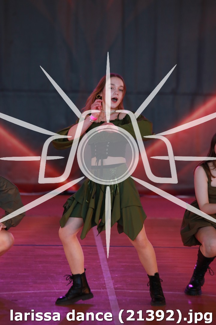 larissa dance (21392).jpg