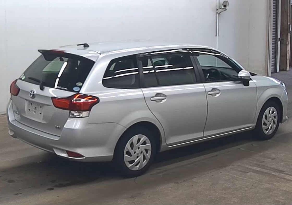 Toyota Fielder