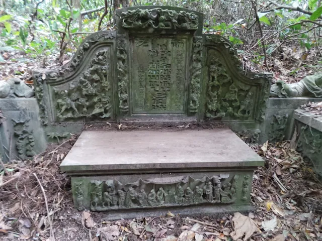 Tomb of Chua Chuan Mao