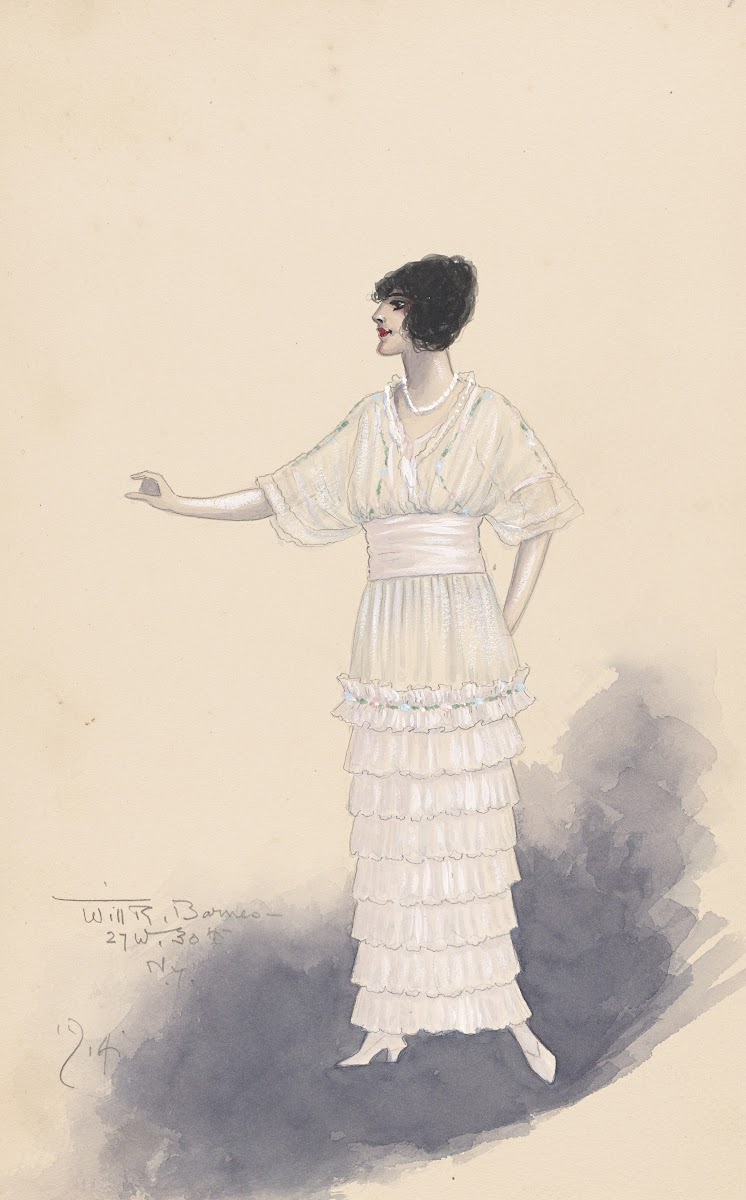 Womans costume 1914