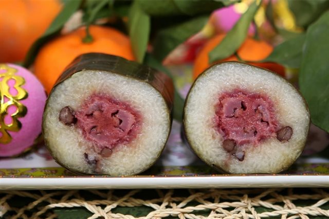 Bánh Tét Chuối