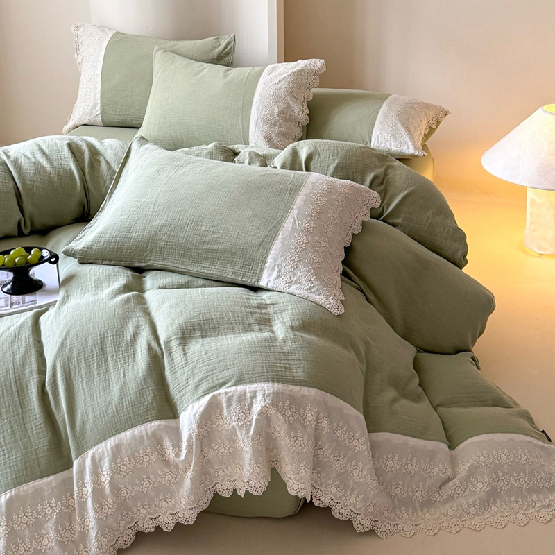 Cotton bed linen with lace, 4-piece