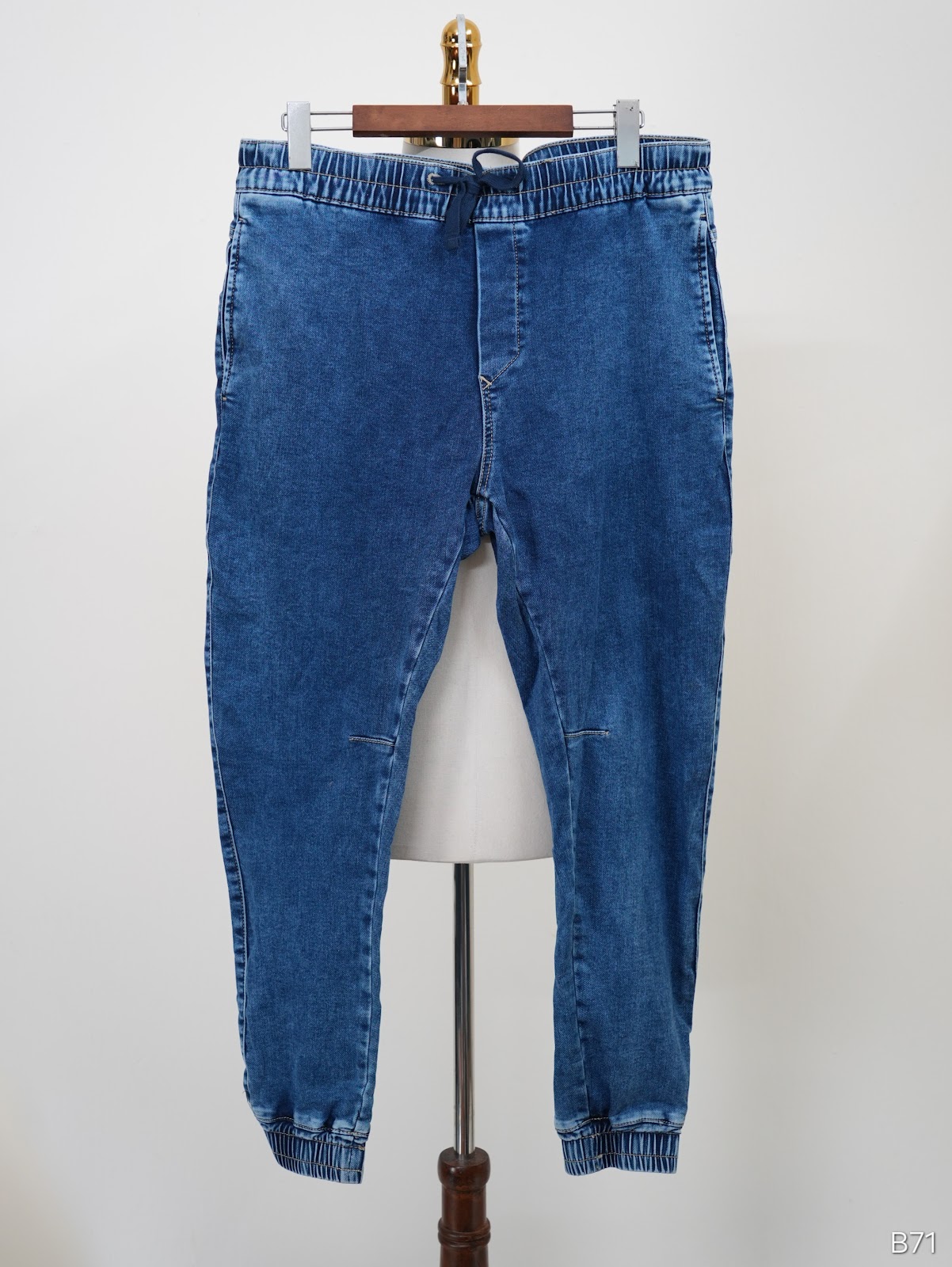 Quần B71