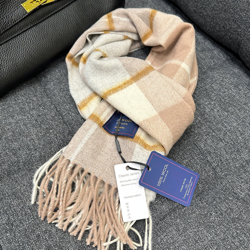 Classic check scarf made from 100% Australian wool