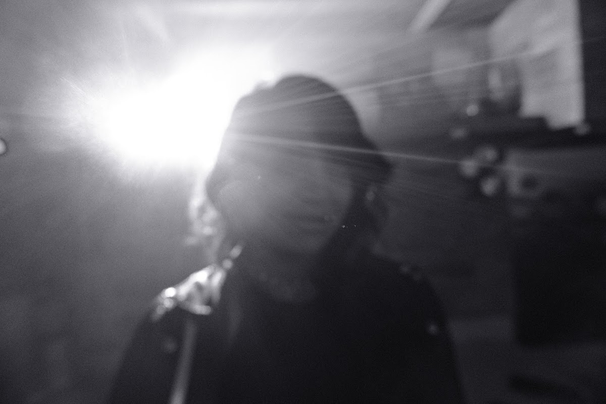 @tlau.photos_thelostandunfounds_2026-03-13_austin_last_night_noir_005