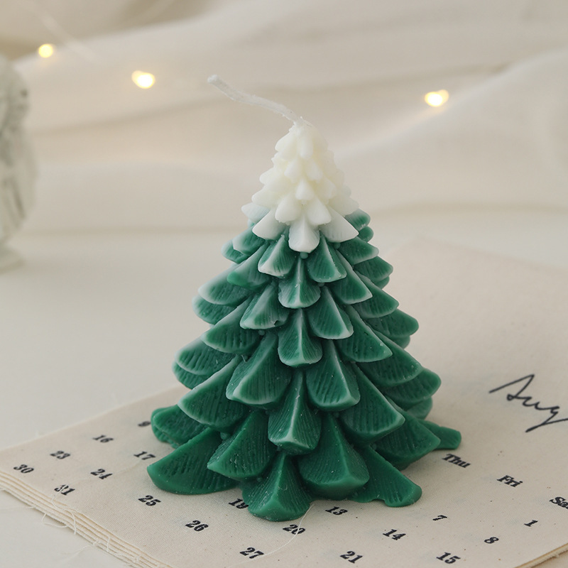 Weihnachtsbaum-Duftkerze aus Sojawachs