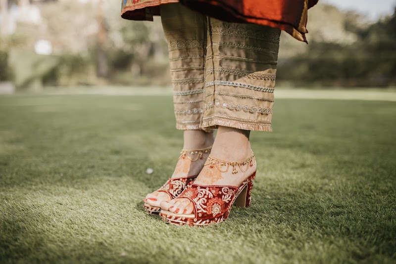 Shorya × Kabir — frame 8
