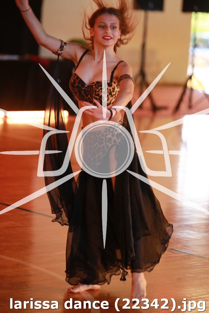 larissa dance (22342).jpg