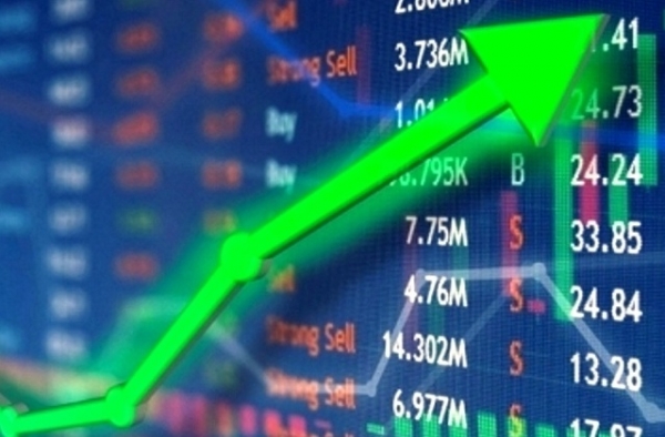 Thị trường chứng khoán hồi phục mạnh: VN Index tiến sát mốc 1.700 điểm sau đợt điều chỉnh sâu