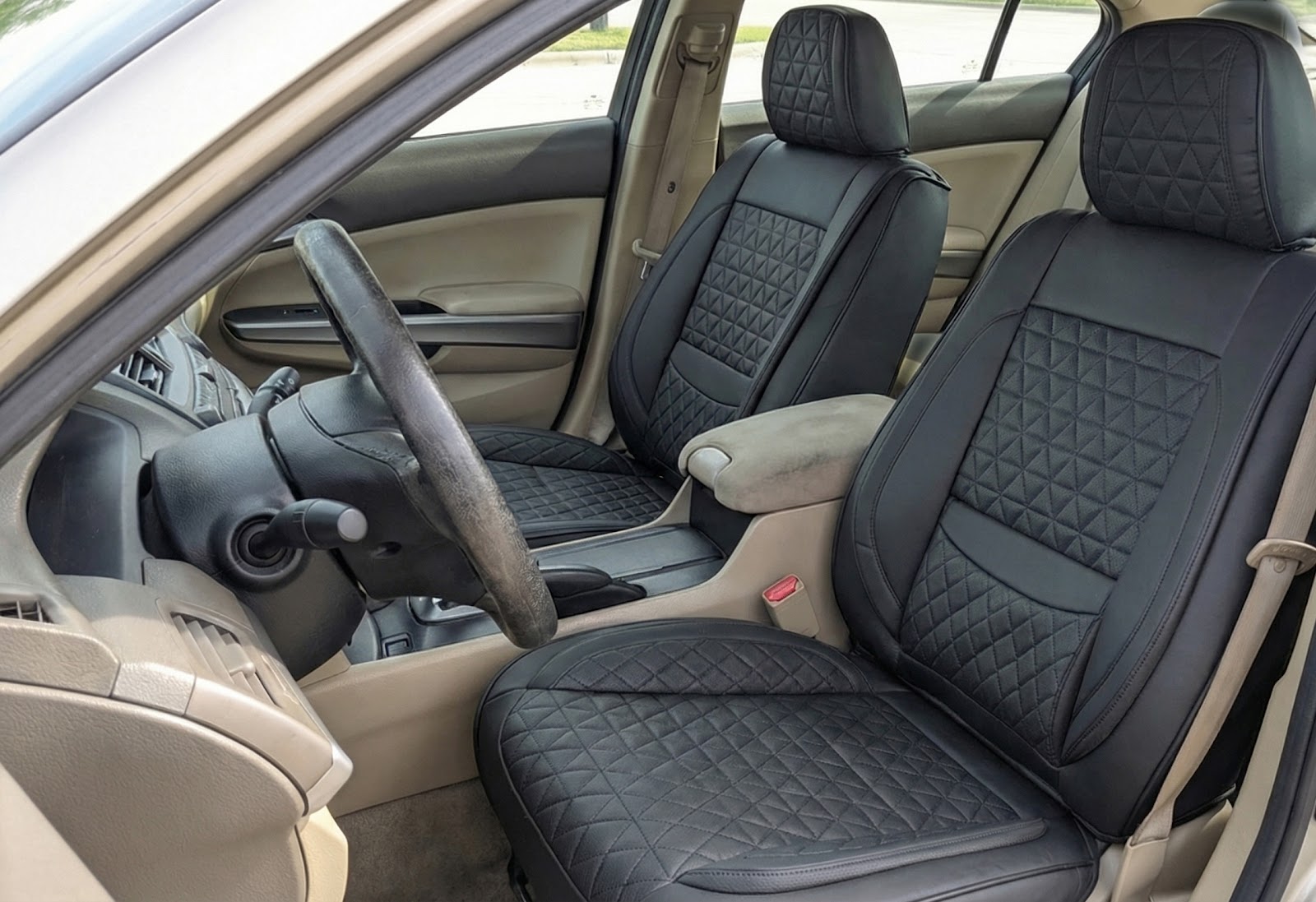 Premium seat cover for Honda Accord
