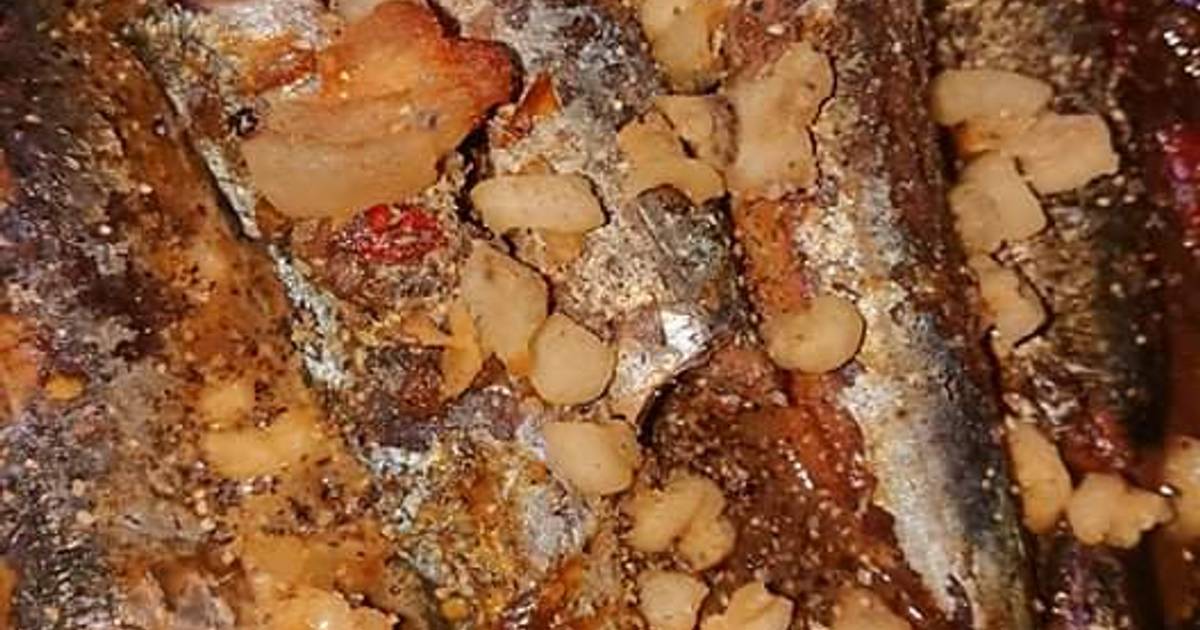 Cá nục kho coca