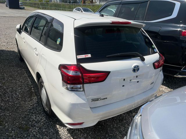 Toyota Fielder
