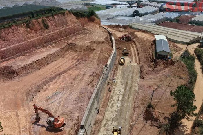 Ngổn ngang công trường đường vành đai 'nối dài' Đà Lạt - Báo Sài Gòn Giải Phóng