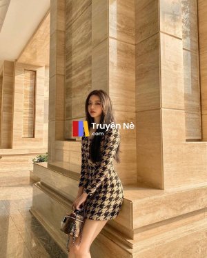 Những Đứa Trẻ Trên Chiếc Xe Bảy Chỗ