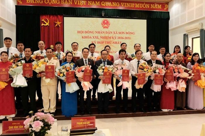 Kỳ họp thứ nhất HĐND xã Sơn Đồng khóa XXI - Đài Phát thanh và truyền hình Hà Nội